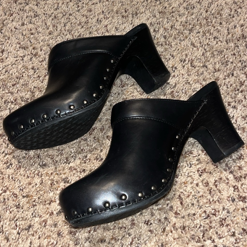 Dansko Rae Heeled Clogs Leather Studs Heels Slip On black US 10.5 or 11 - Picture 7 of 9